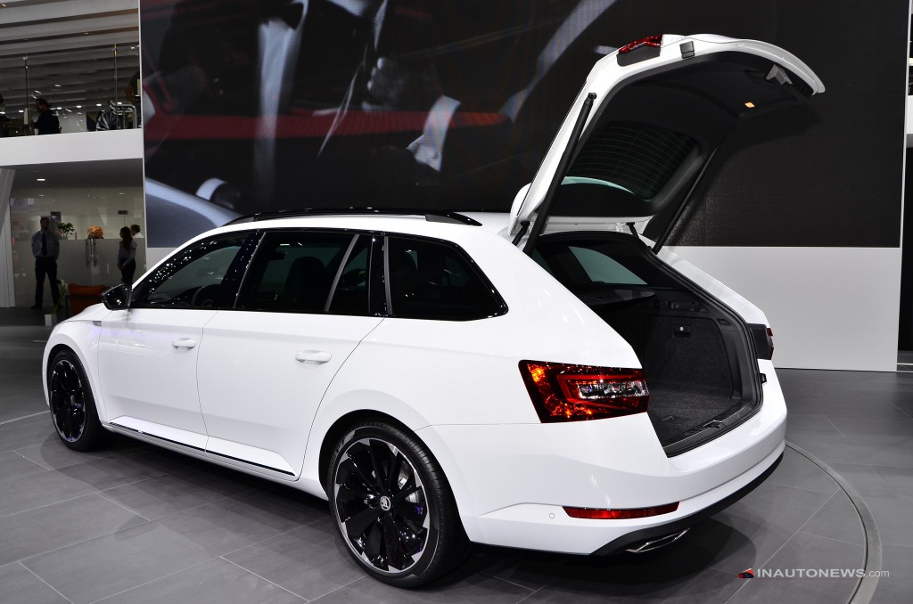 Skoda-Superb4